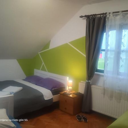 Hostel Lega House Osijek Buitenkant foto