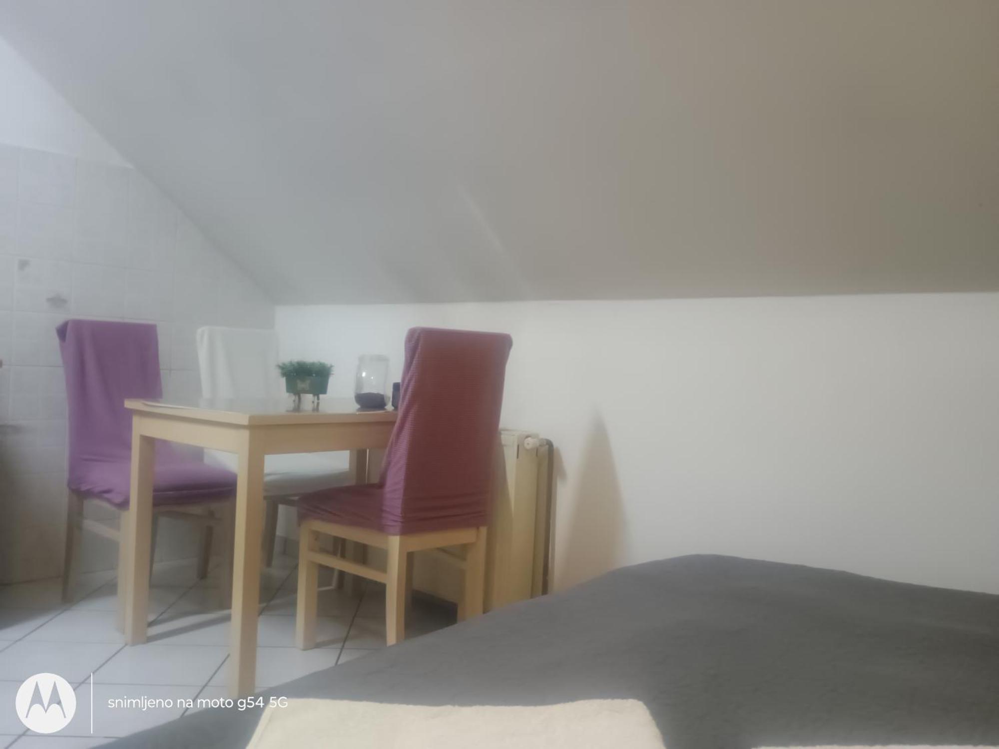 Hostel Lega House Osijek Buitenkant foto